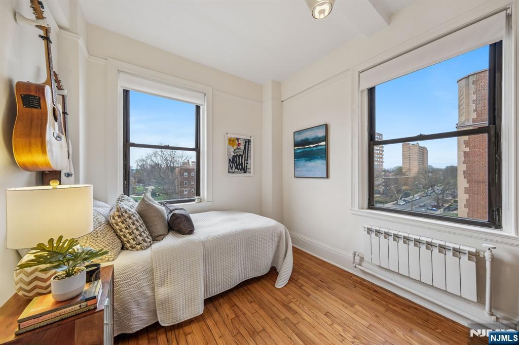 363-377 Mt Prospect Avenue 6DW