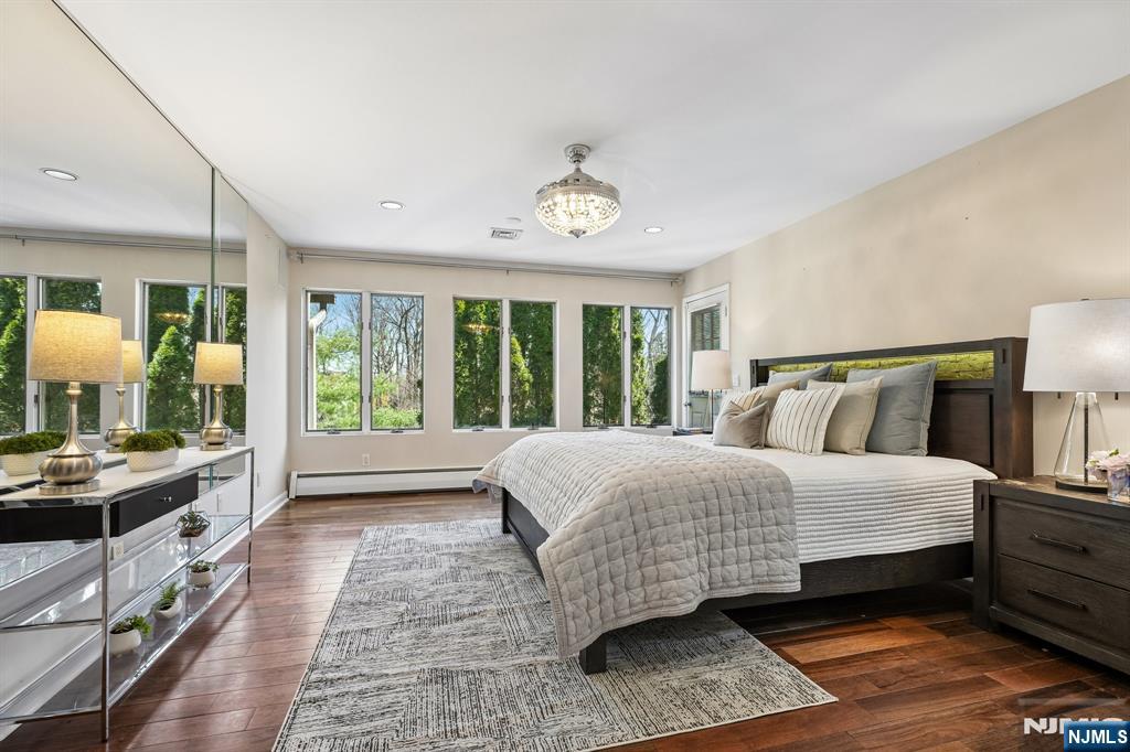 54 Upper High Crest Drive