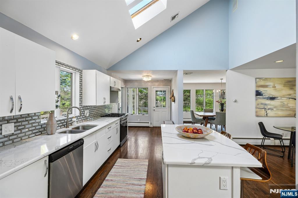 54 Upper High Crest Drive