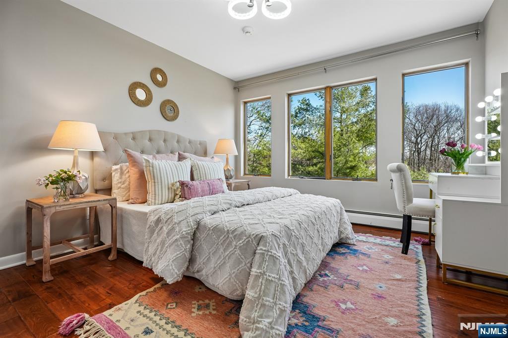 54 Upper High Crest Drive