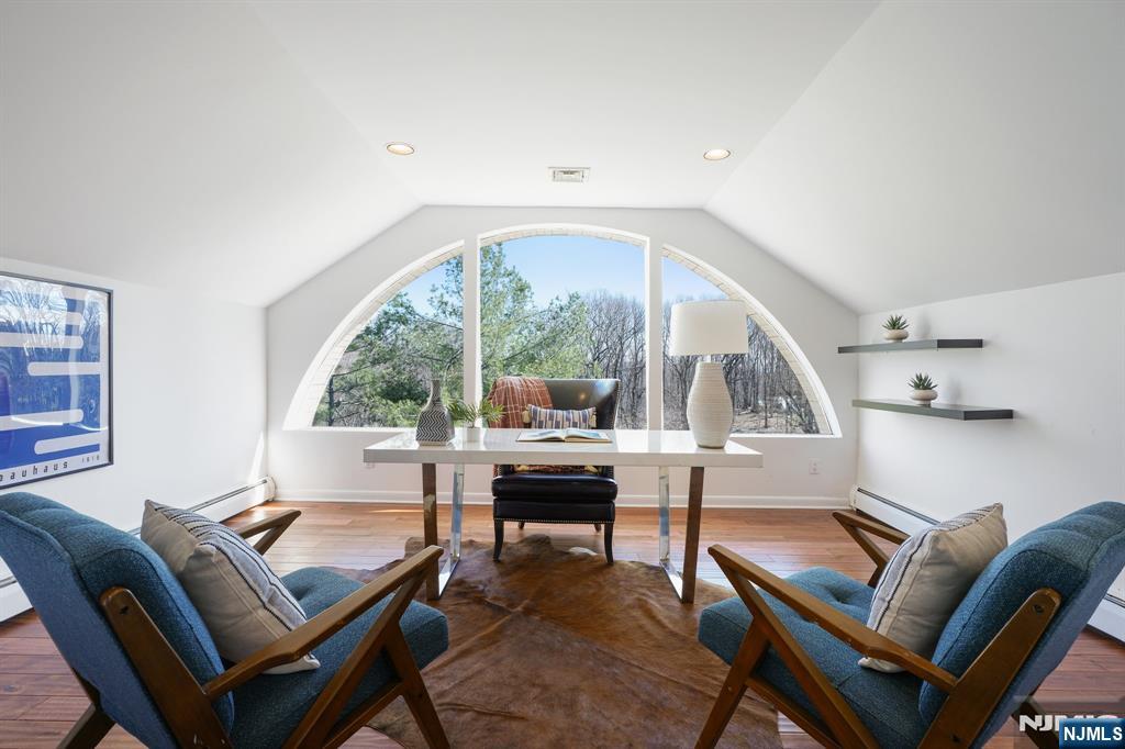 54 Upper High Crest Drive