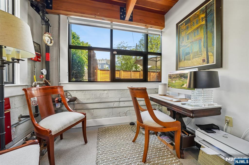 51 Greenwood Avenue 1