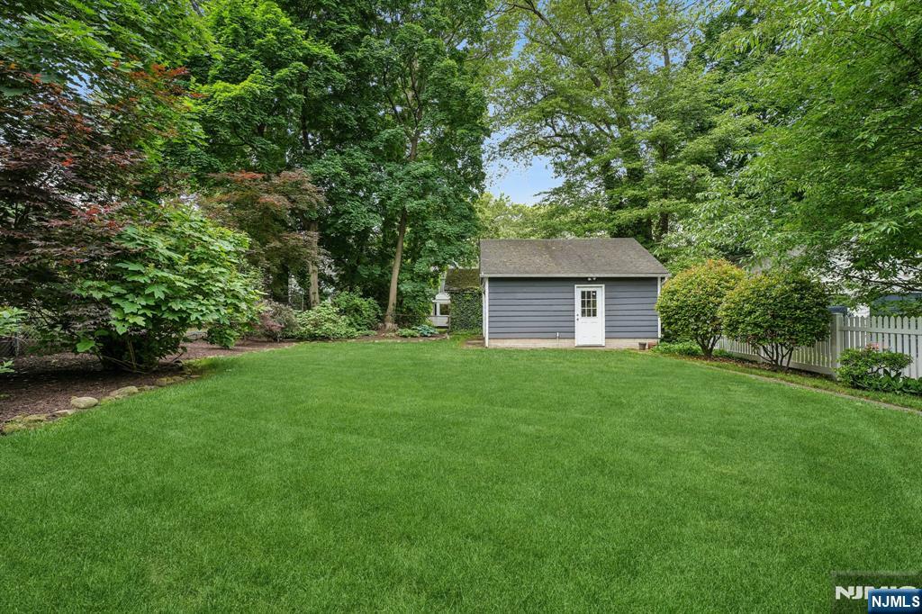 108 Oakview Avenue