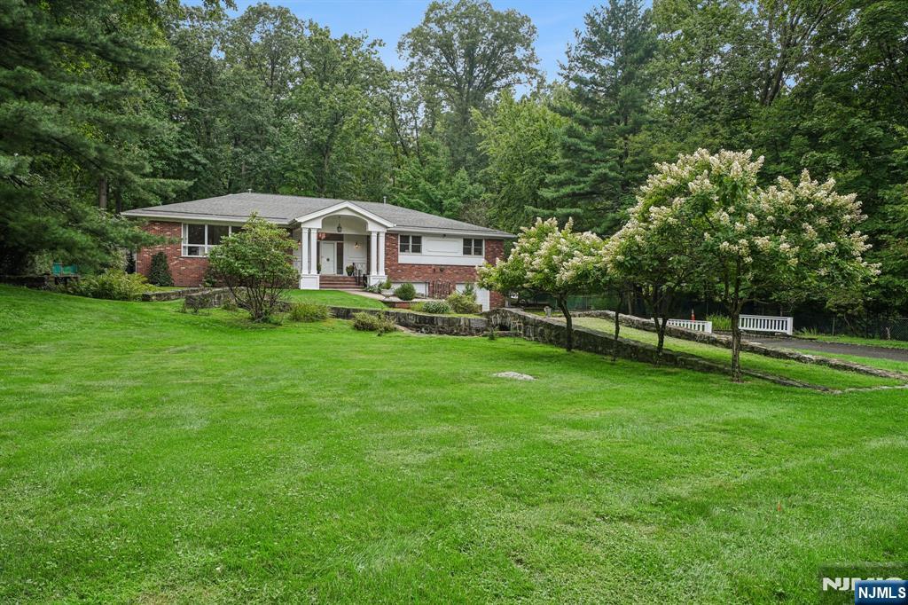 63 Fells Road Verona NJ