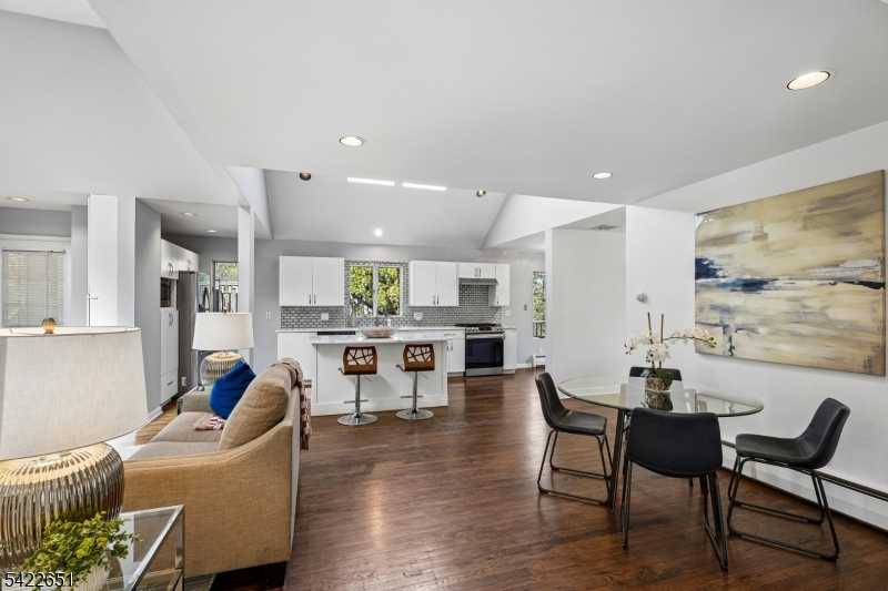 54 Upper High Crest Drive