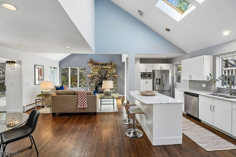 54 Upper High Crest Drive