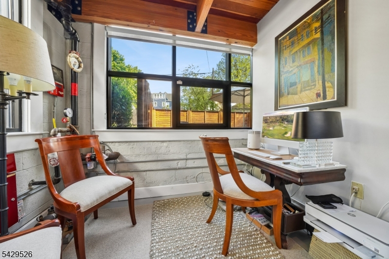 51 Greenwood Ave 1