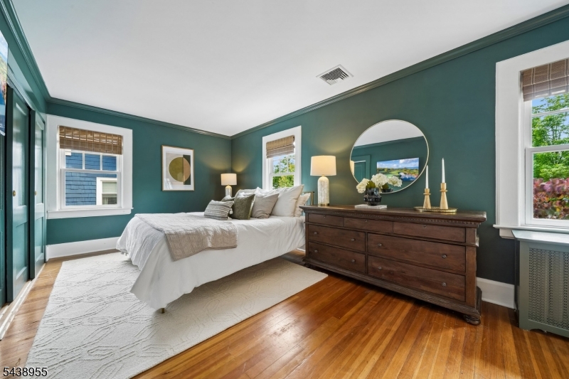 20 Euclid Pl
