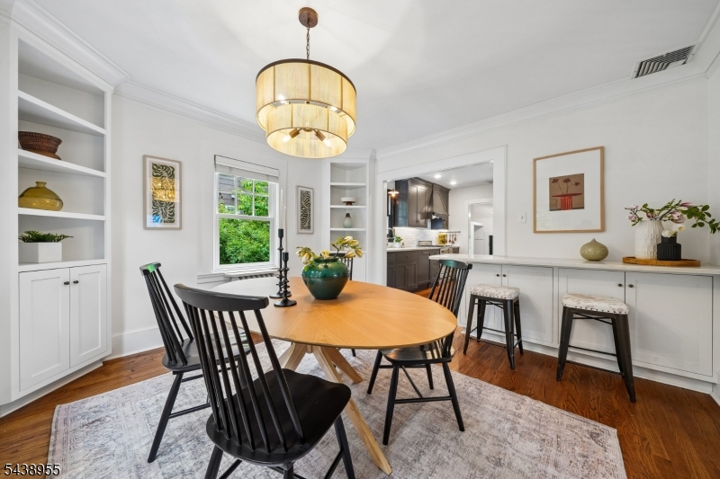 20 Euclid Pl