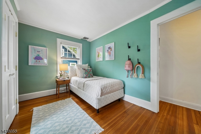 20 Euclid Pl