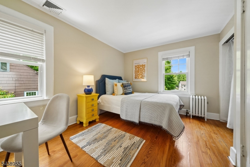 20 Euclid Pl