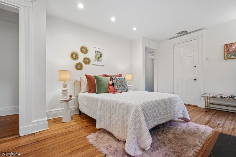 6 Edgehill Rd