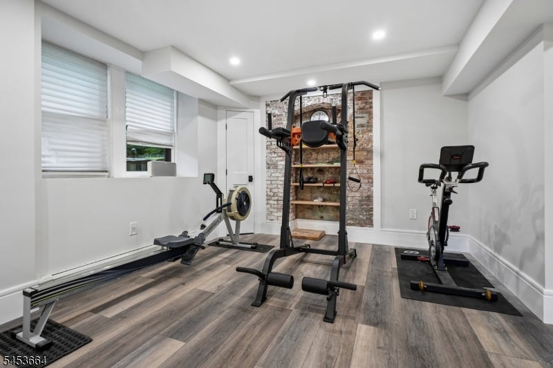 6 Edgehill Rd