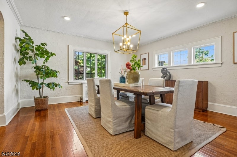 136 Summit Ave