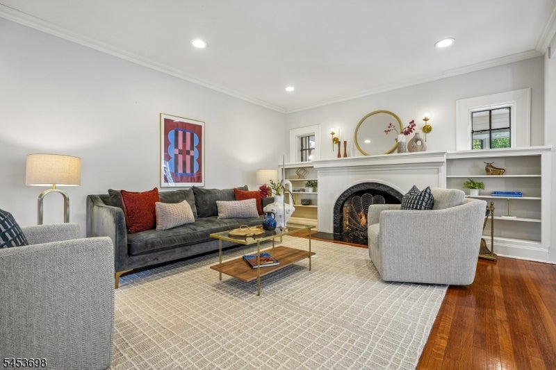 136 Summit Ave