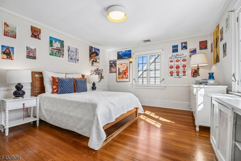 136 Summit Ave