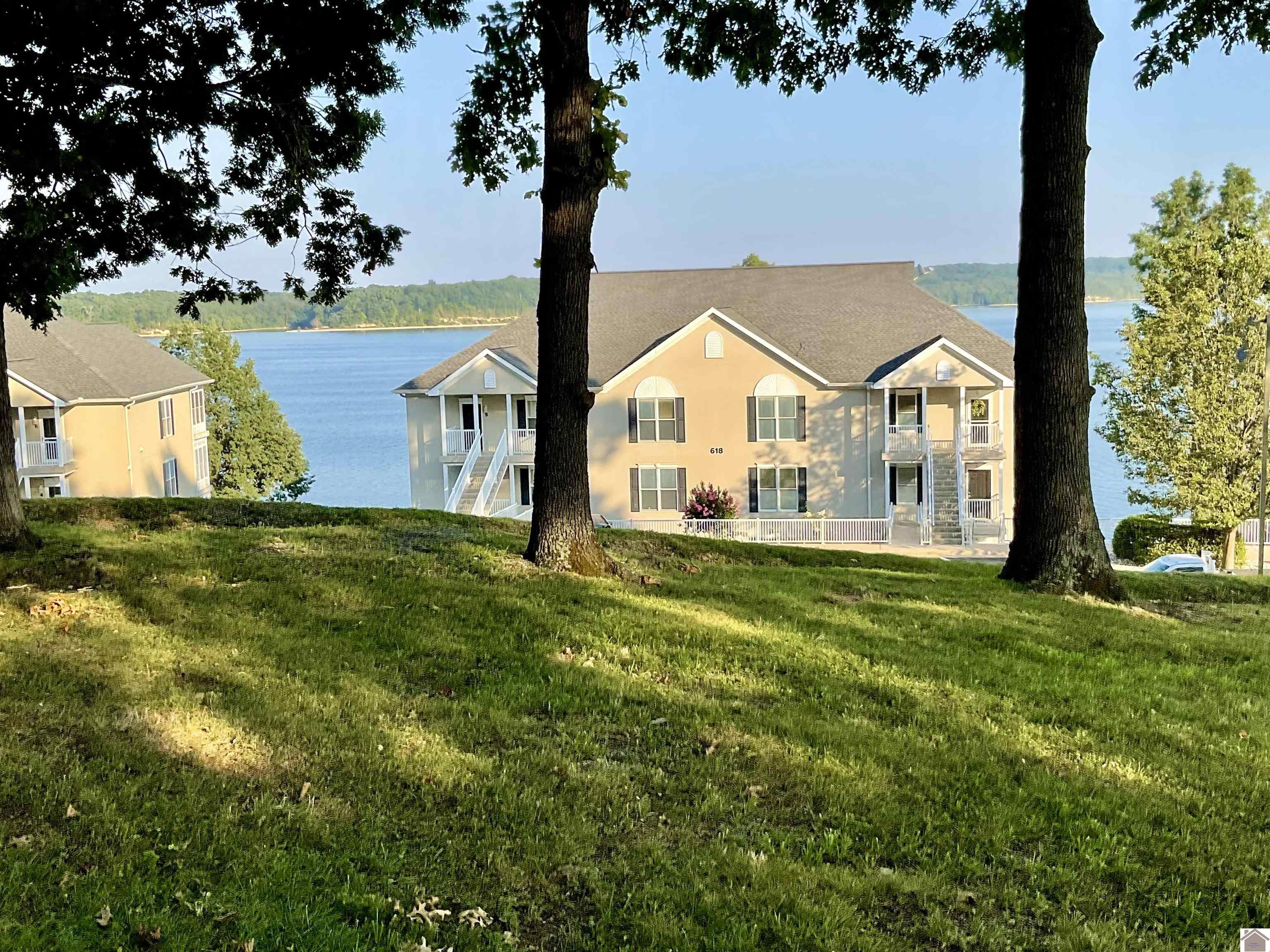 618 Moon Bay Dr. Unit: Unit 6