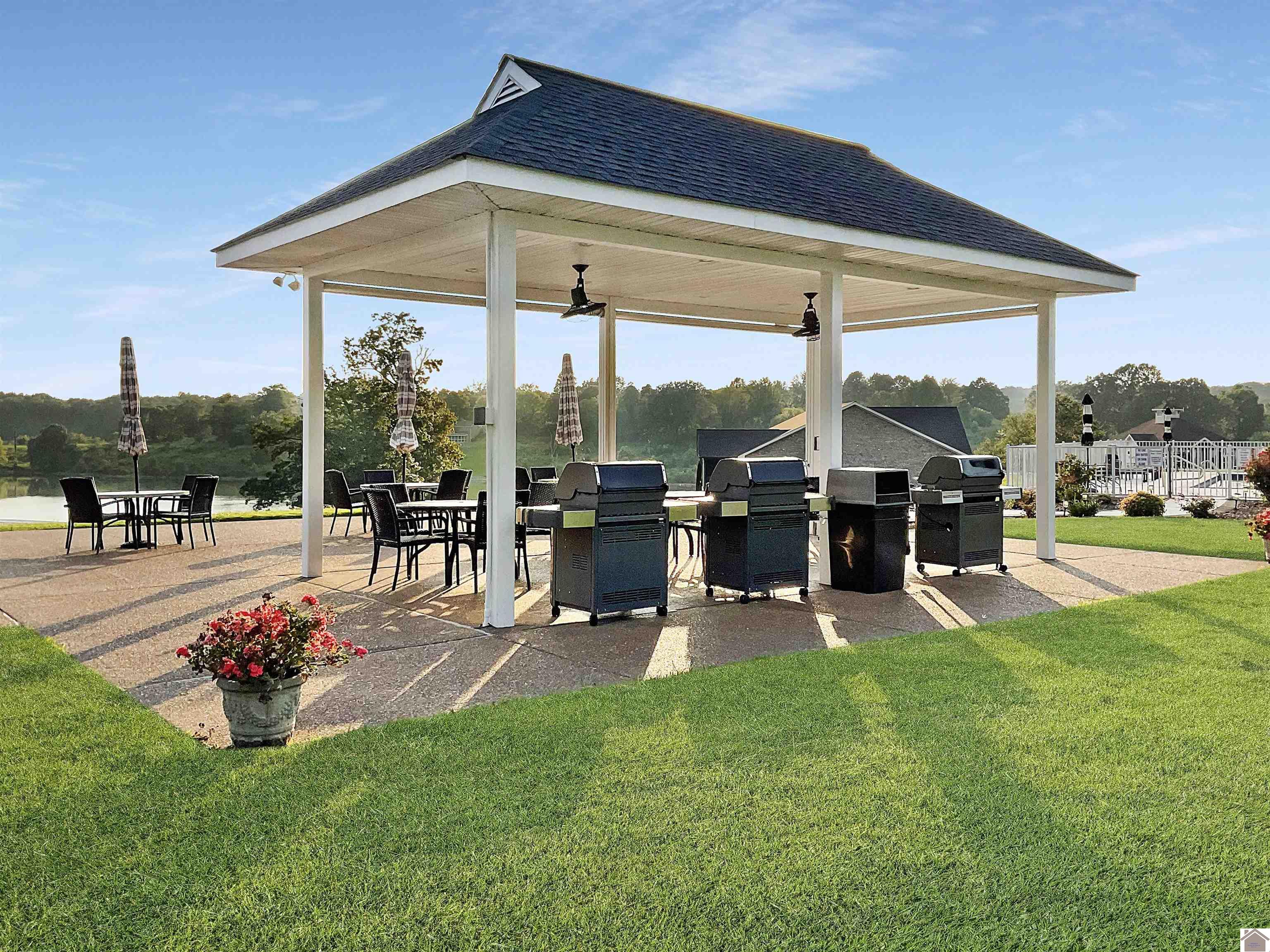 618 Moon Bay Dr. Unit: Unit 6