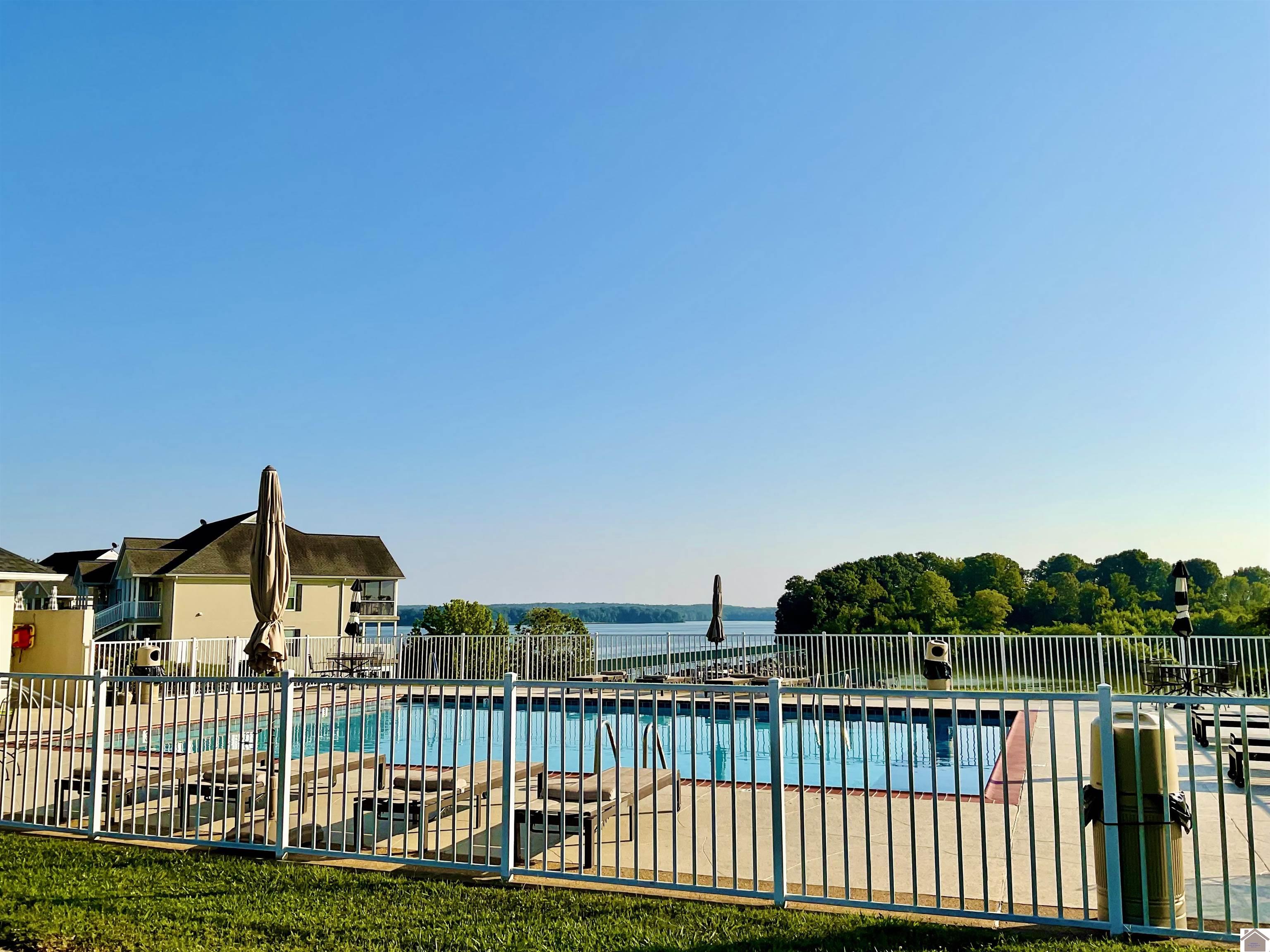 618 Moon Bay Dr. Unit: Unit 6