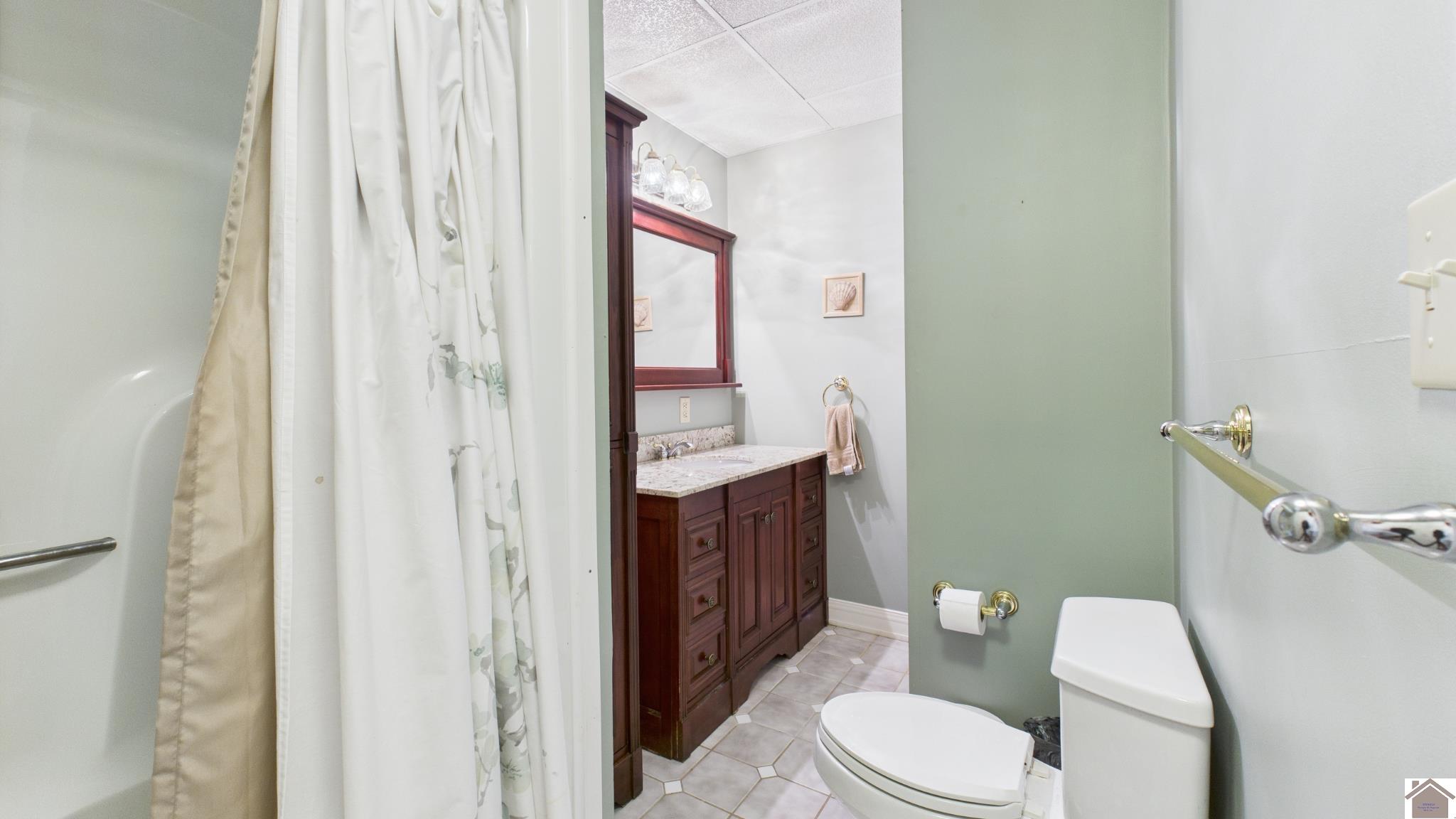 62 Lakeshore Dr Unit: Kentucky Lake