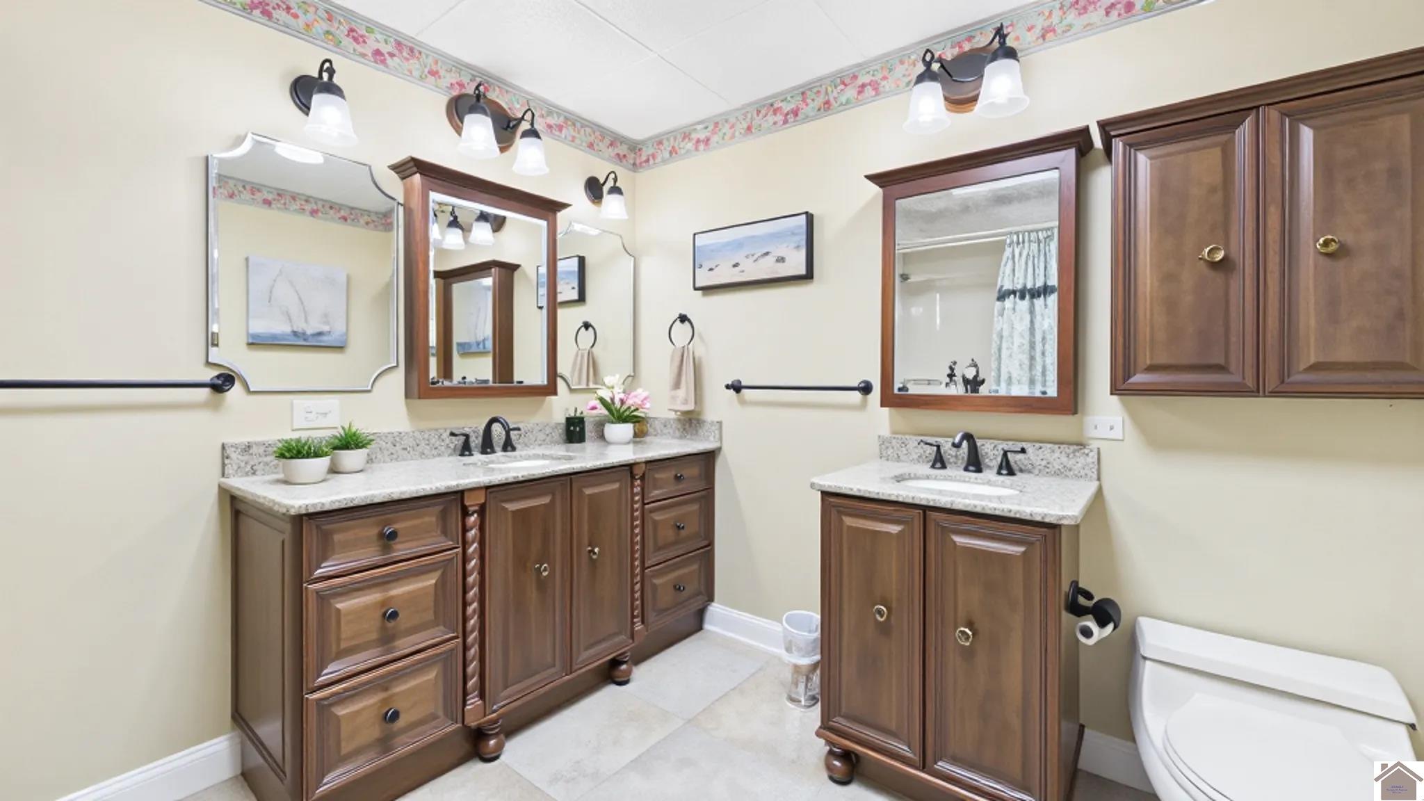 62 Lakeshore Dr Unit: Kentucky Lake