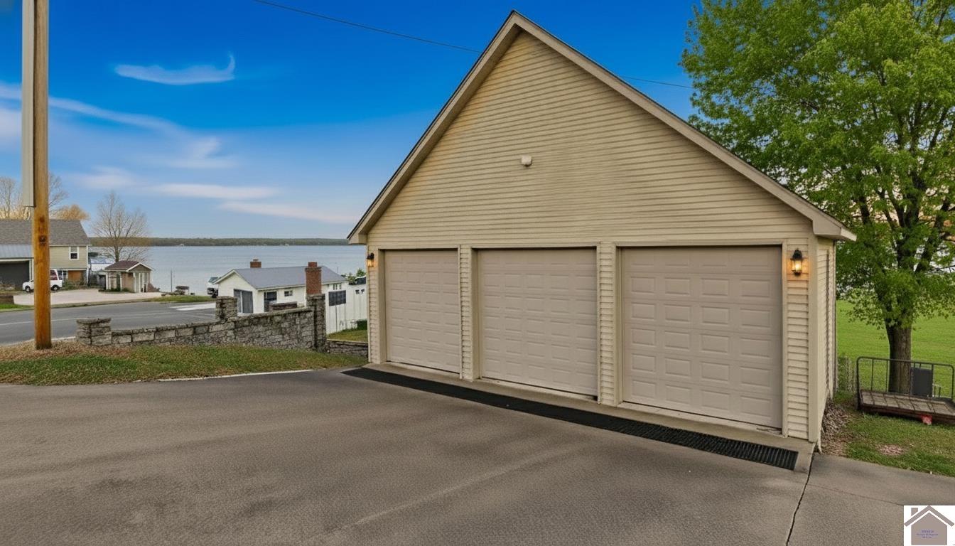 62 Lakeshore Dr Unit: Kentucky Lake