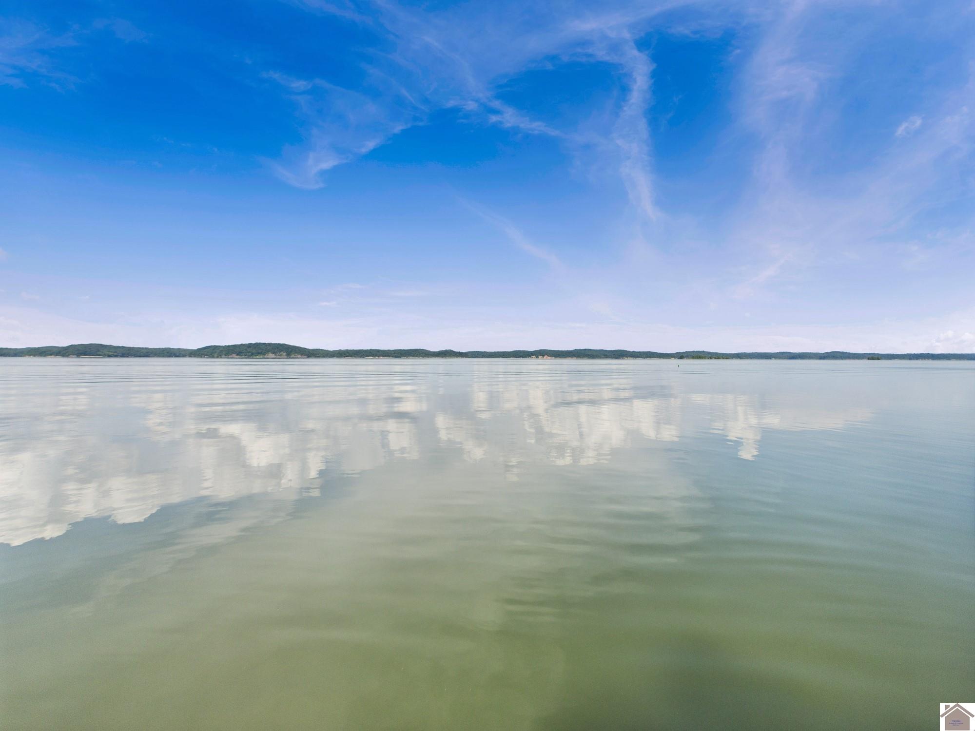 62 Lakeshore Dr Unit: Kentucky Lake