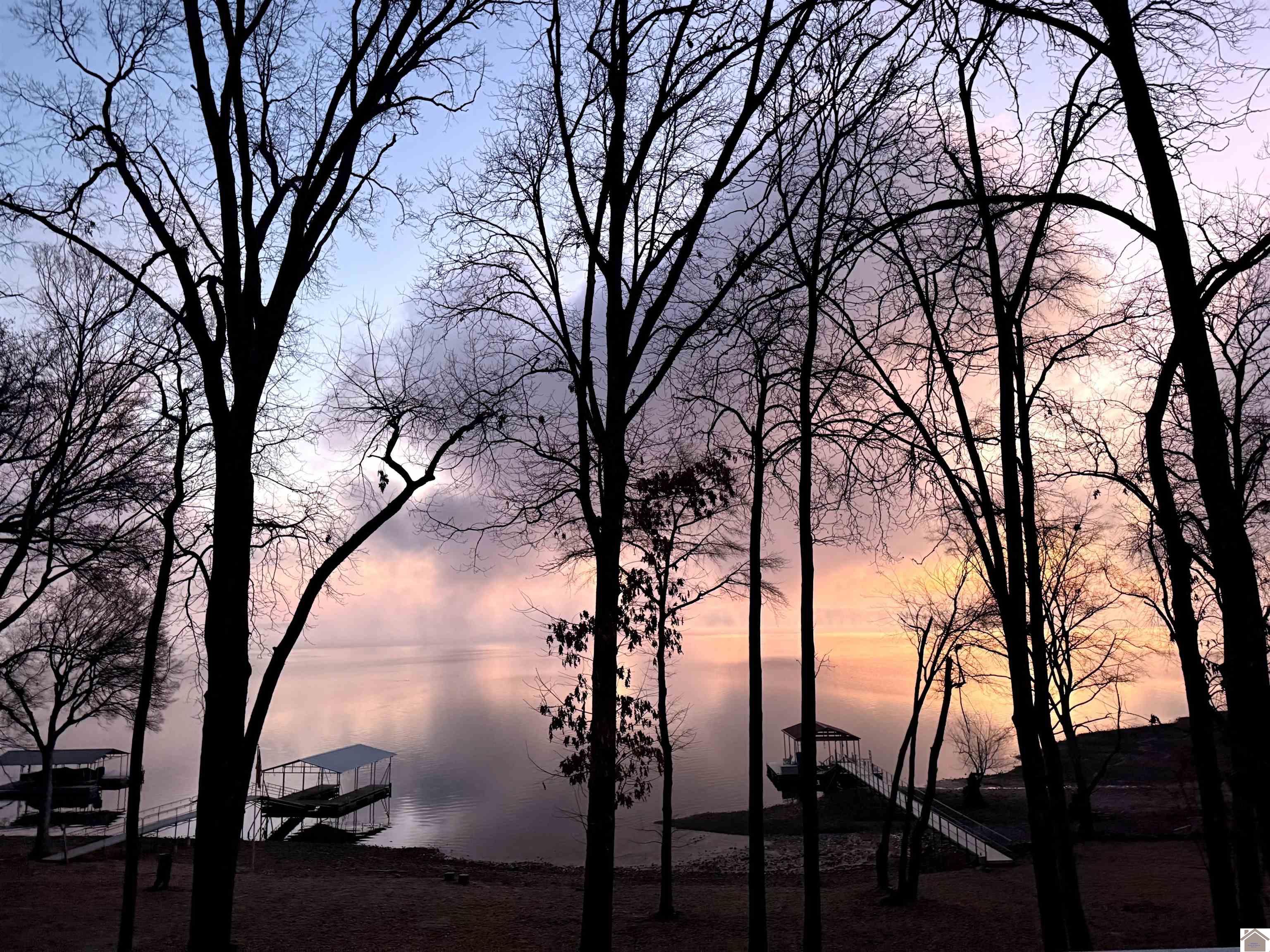 532 Waterway Trl