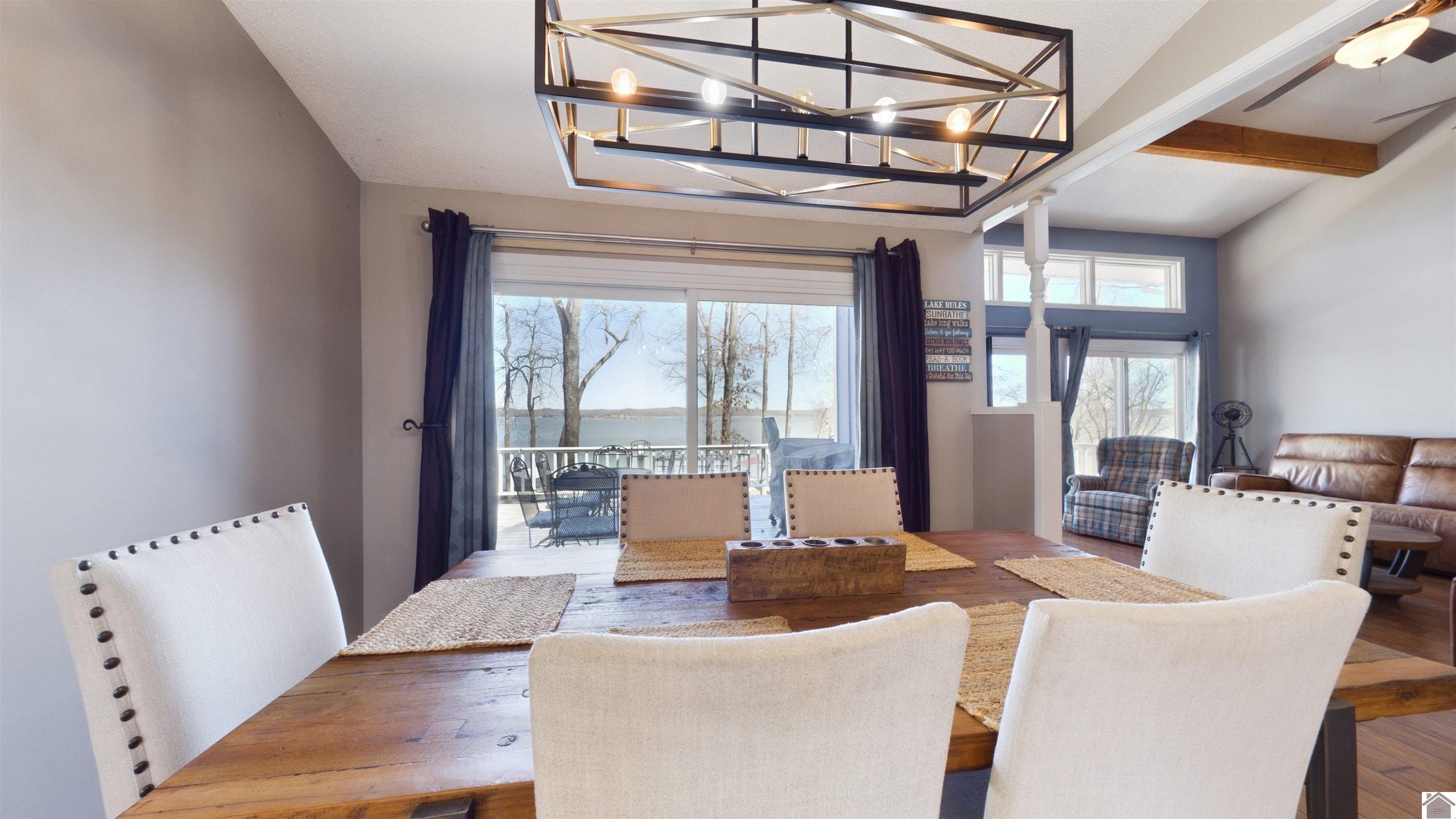 532 Waterway Trl