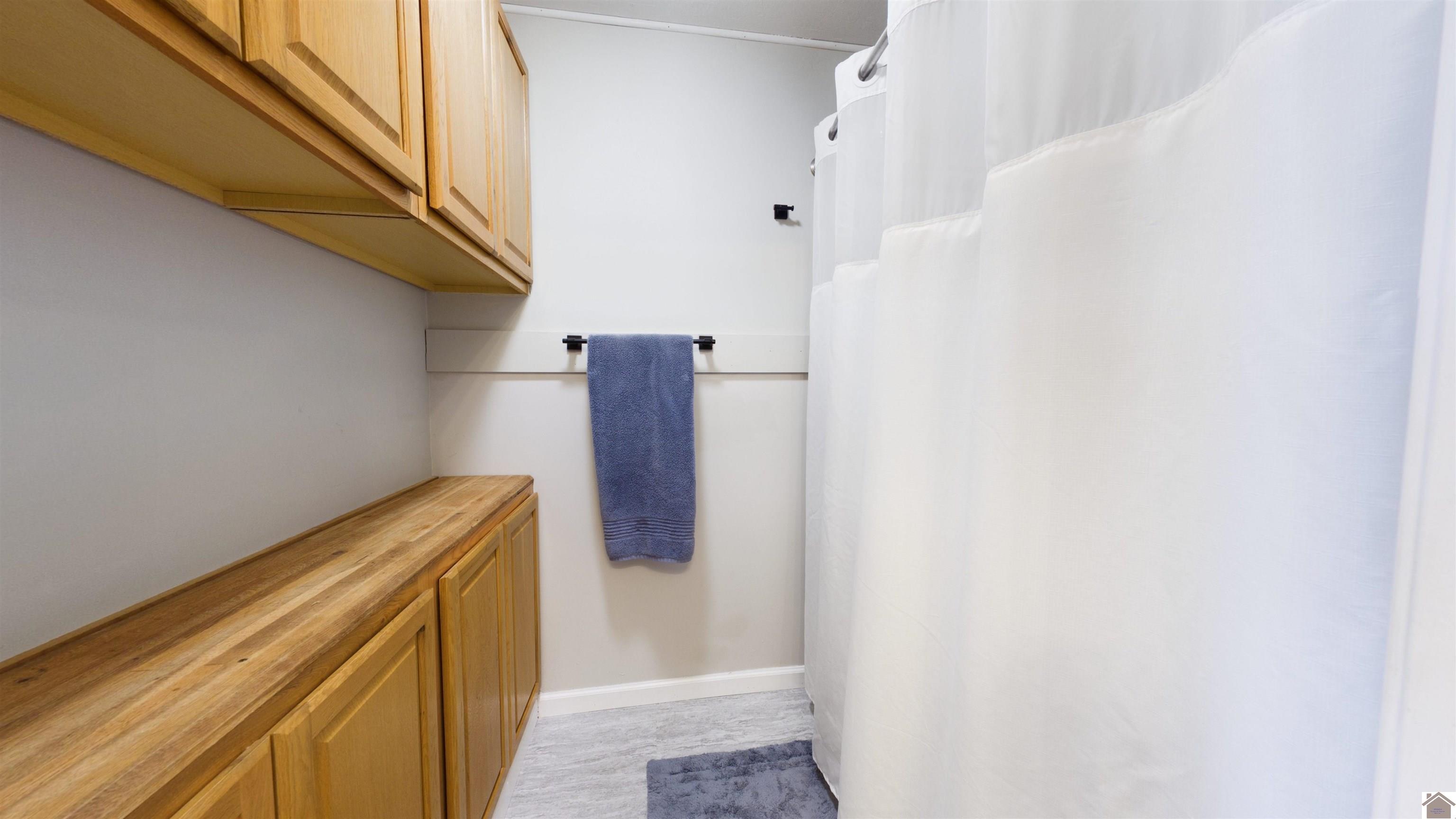 532 Waterway Trl