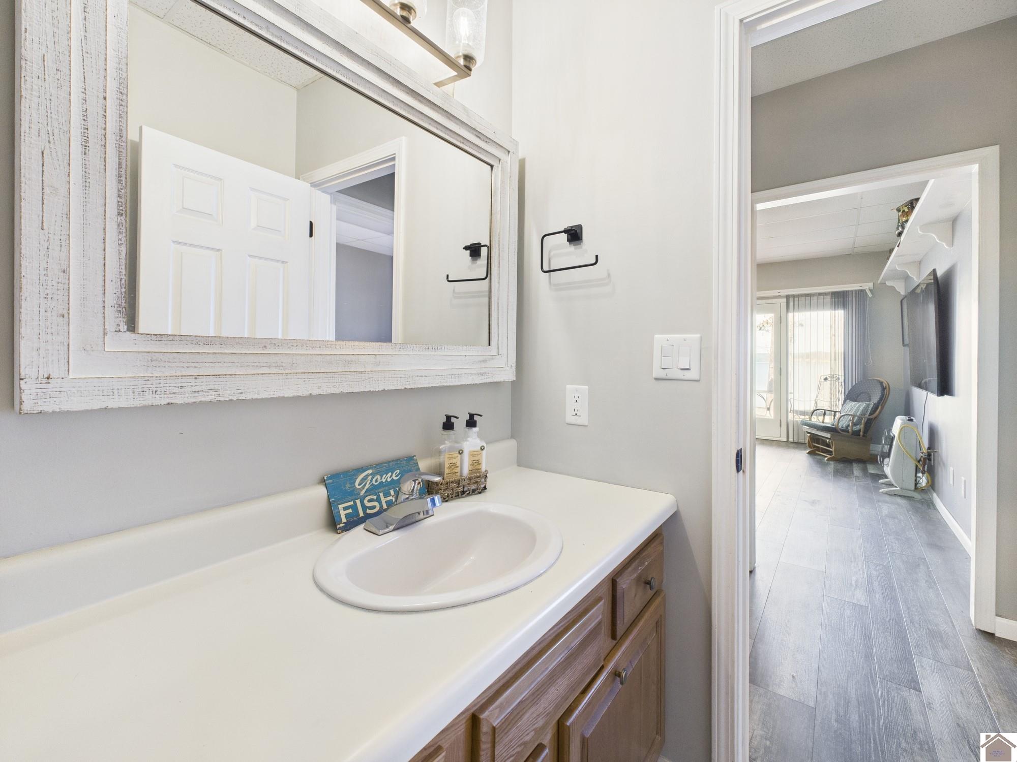 532 Waterway Trl
