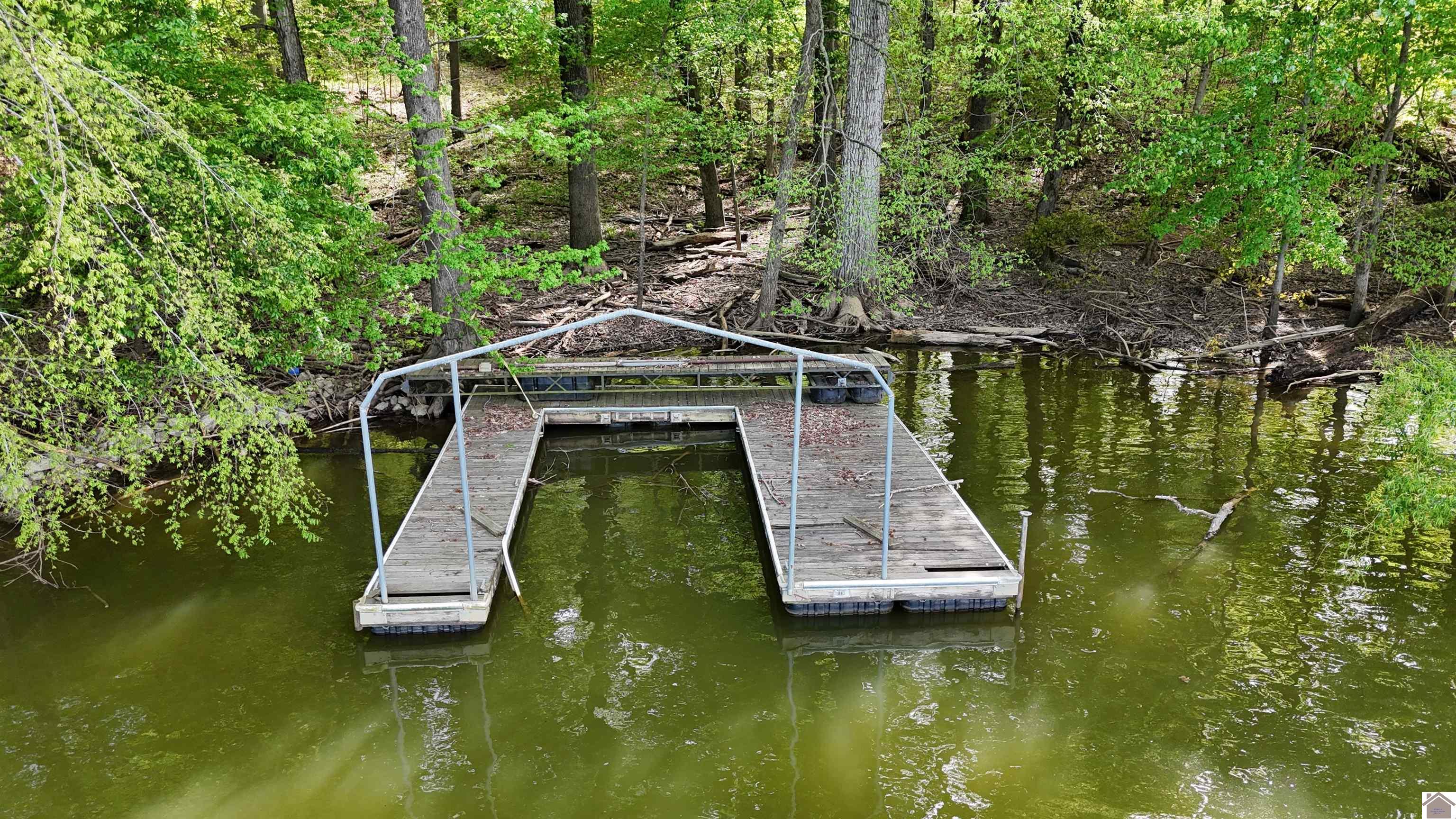 305 Forest Glen Dr. Unit: Lake Barkley