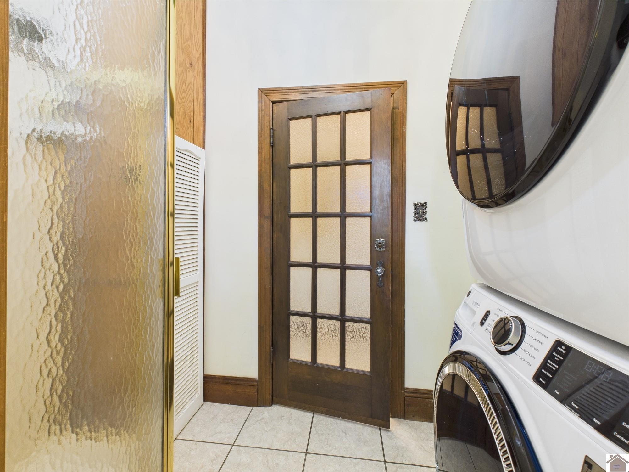 428 Backstrom Heights