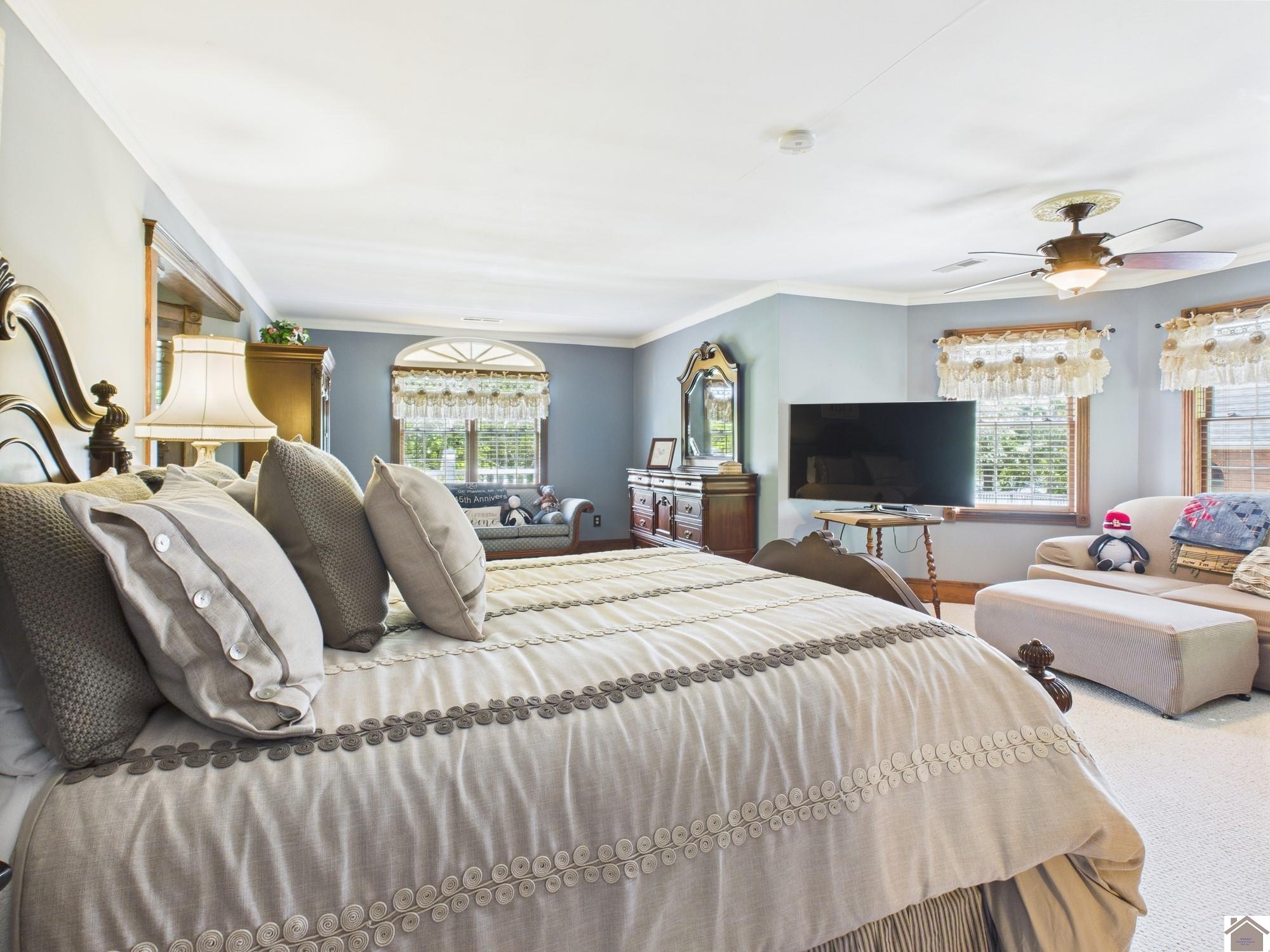 428 Backstrom Heights