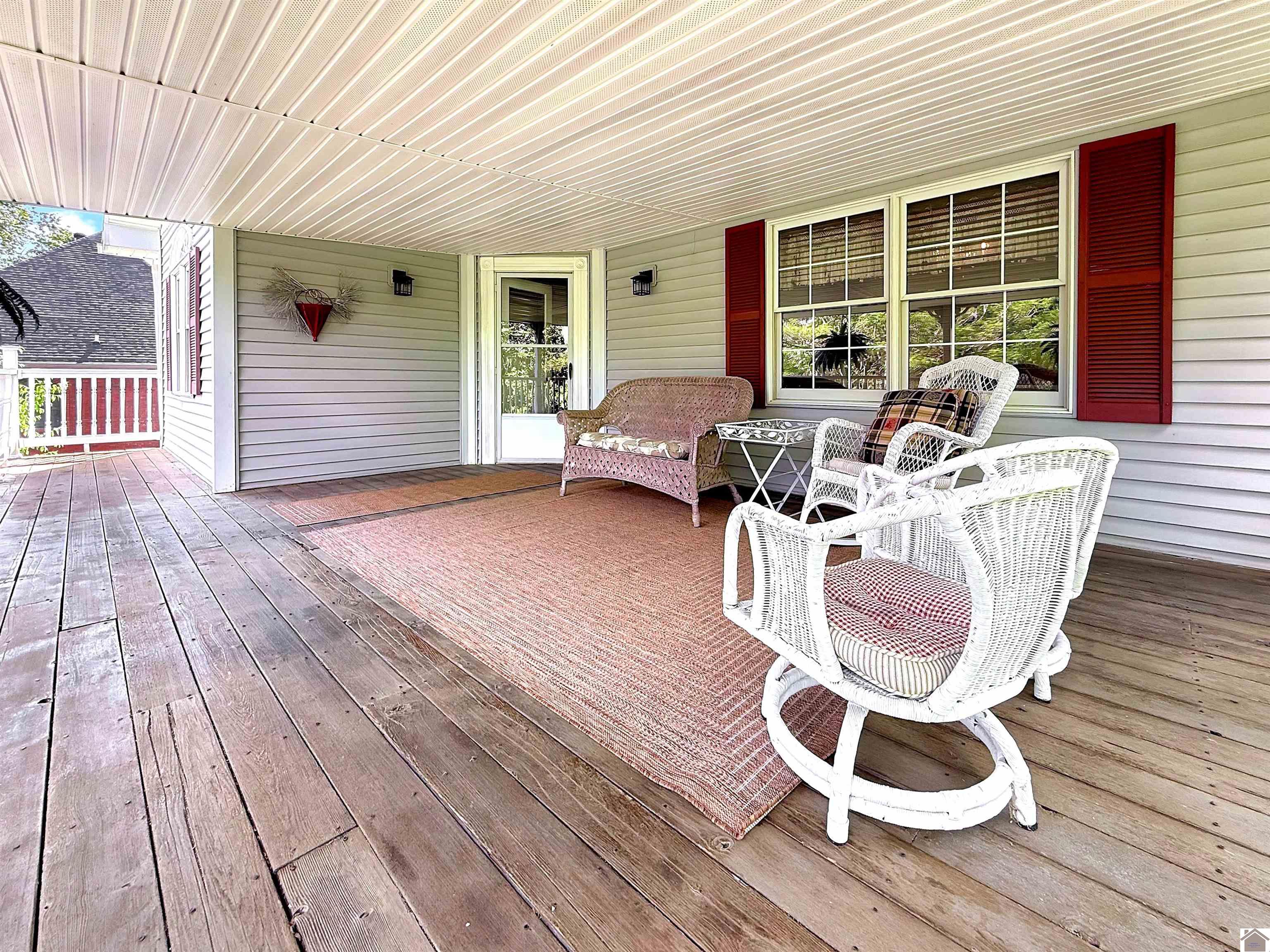 428 Backstrom Heights