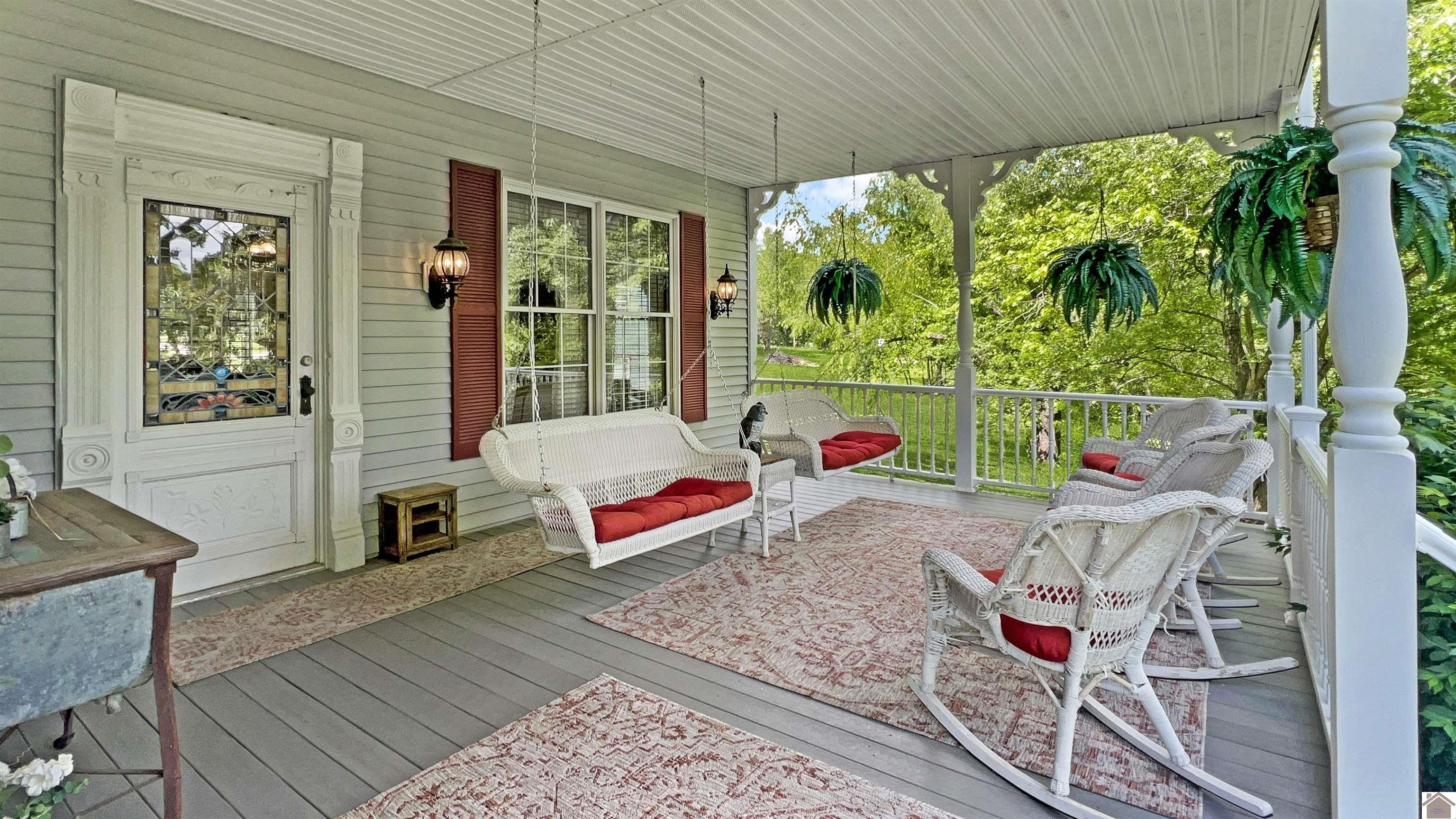 428 Backstrom Heights