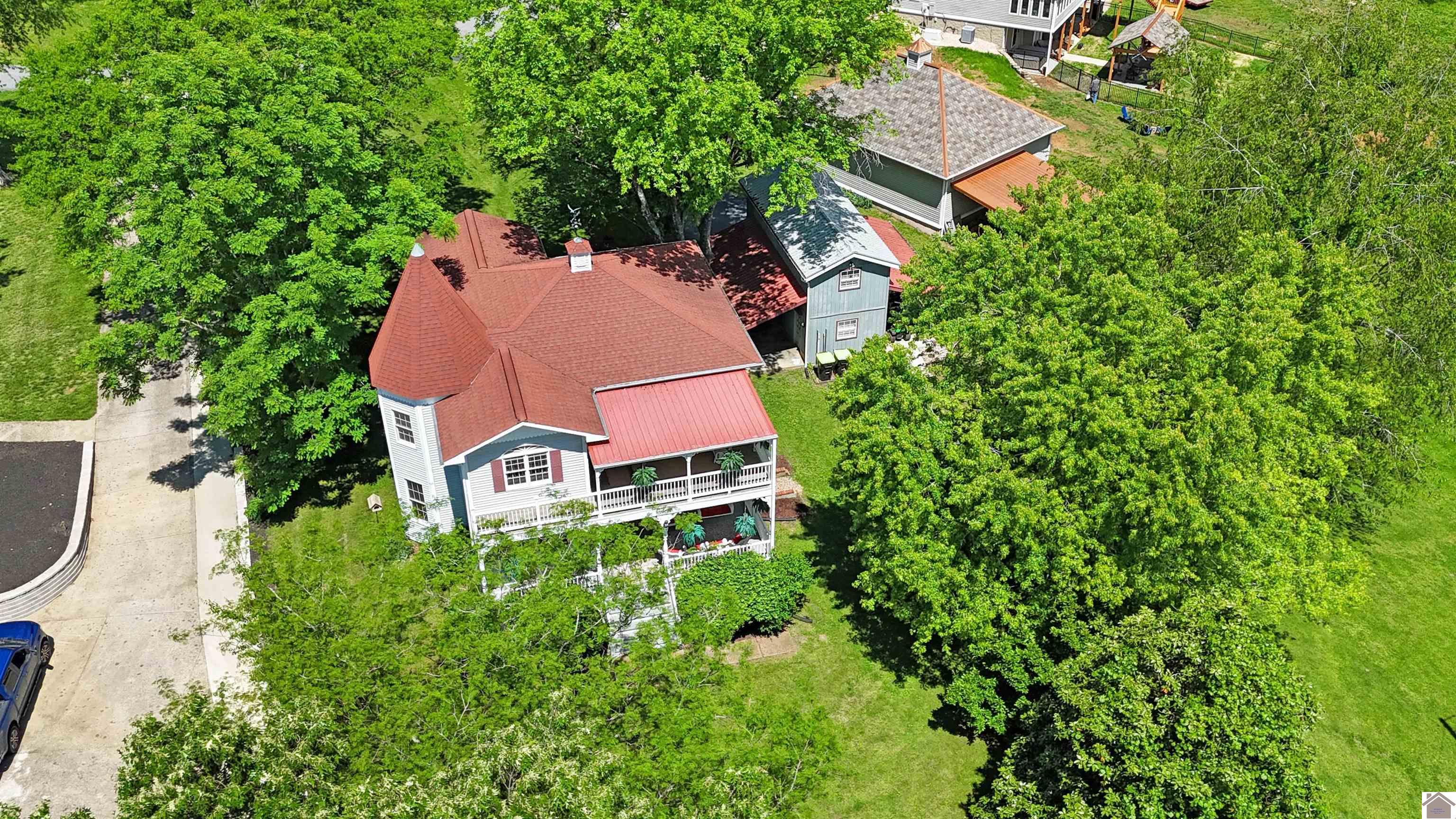 428 Backstrom Heights