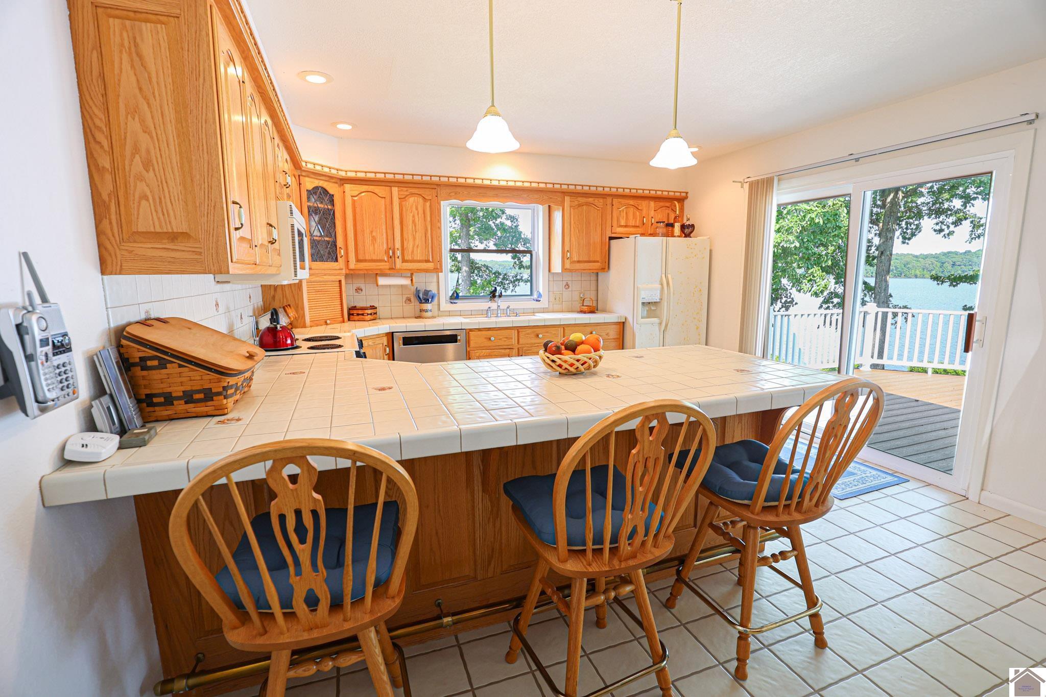 410 Shelton Lane