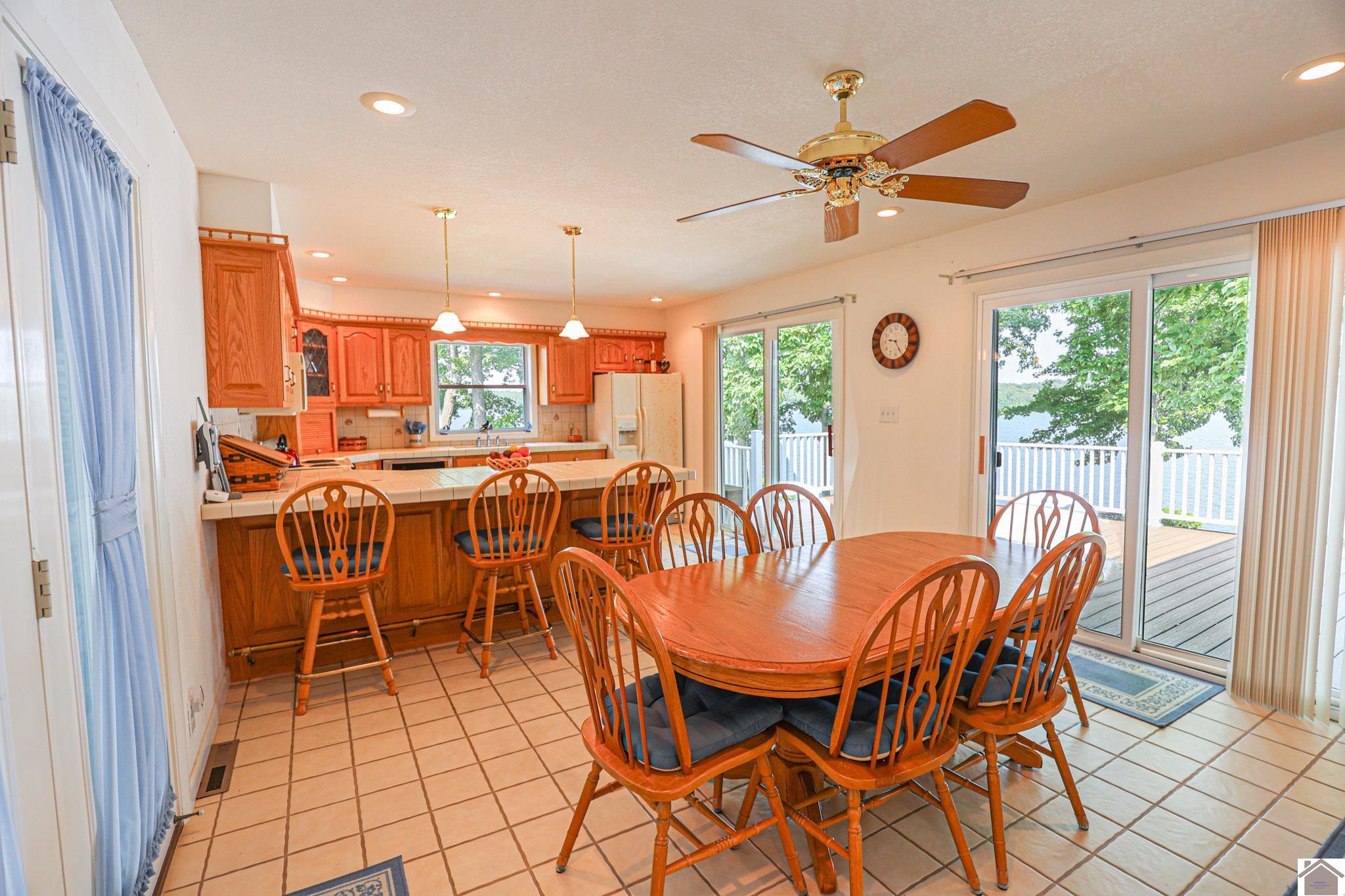410 Shelton Lane