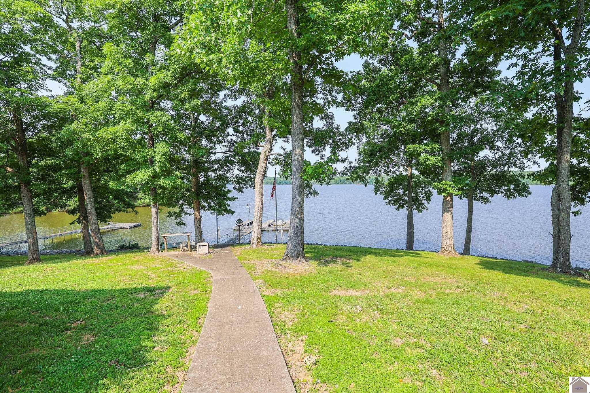410 Shelton Lane