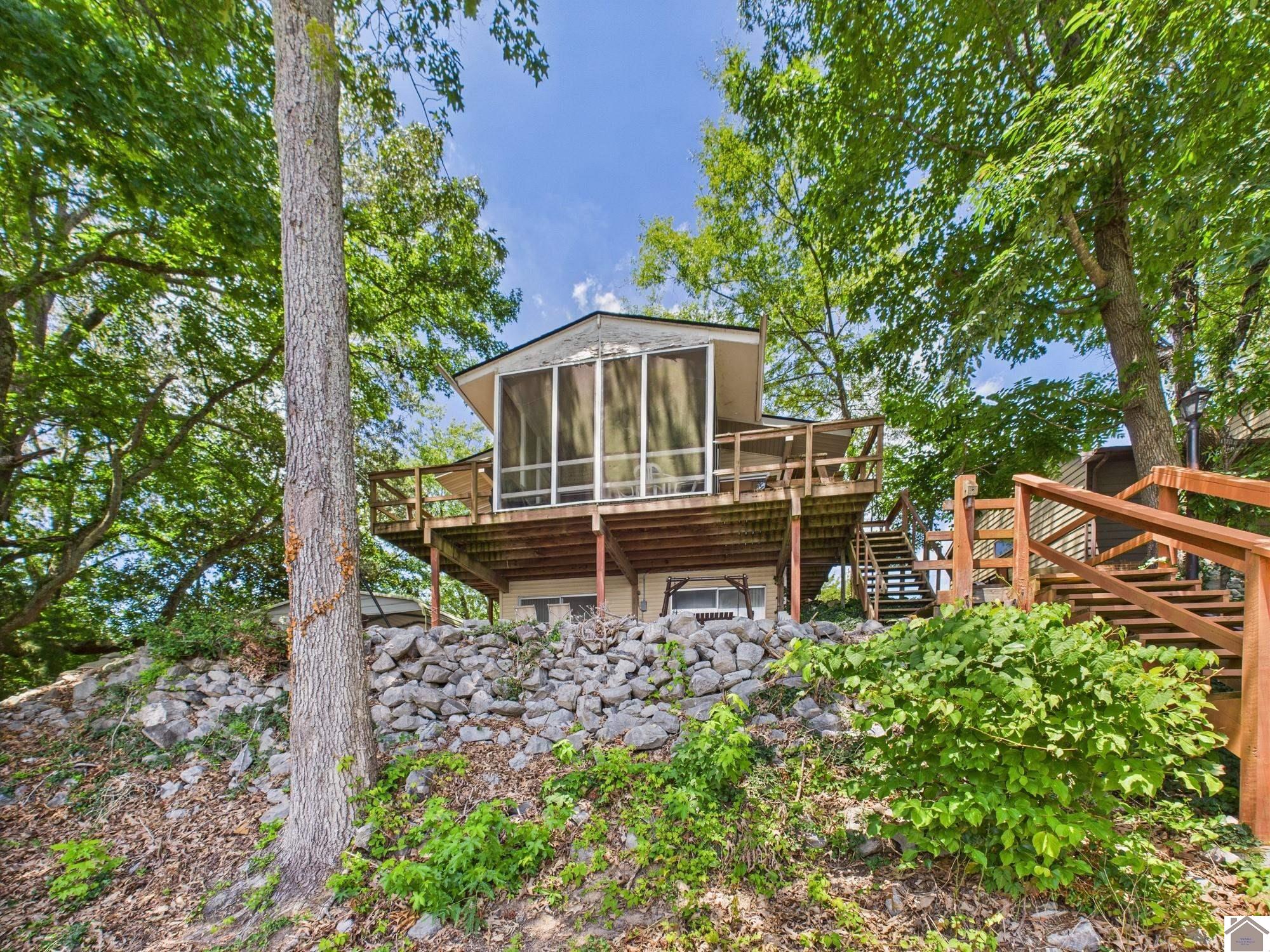 284 Skyline Dr