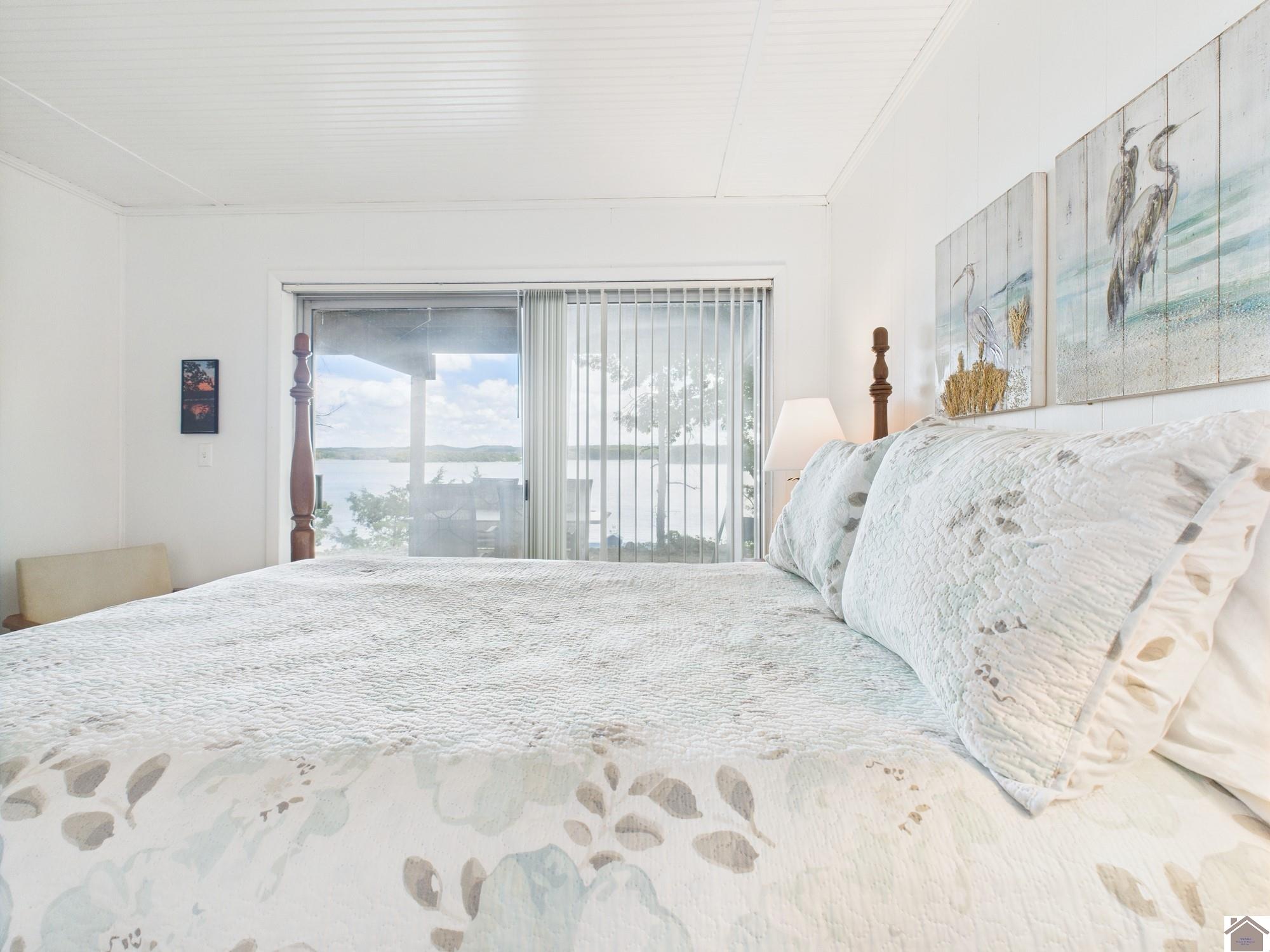 284 Skyline Dr
