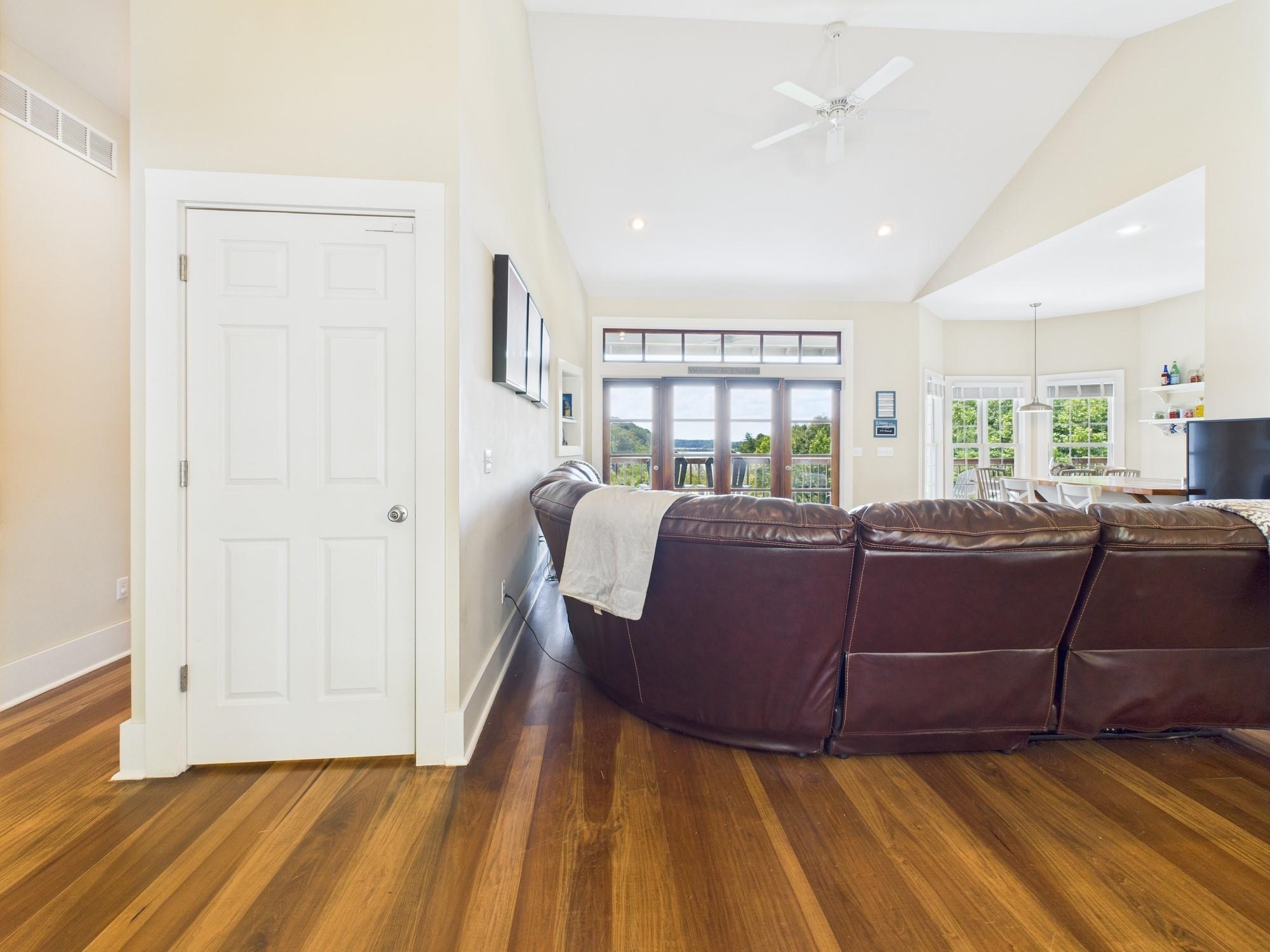 295 S Kipling Circle Unit: Lake Barkley