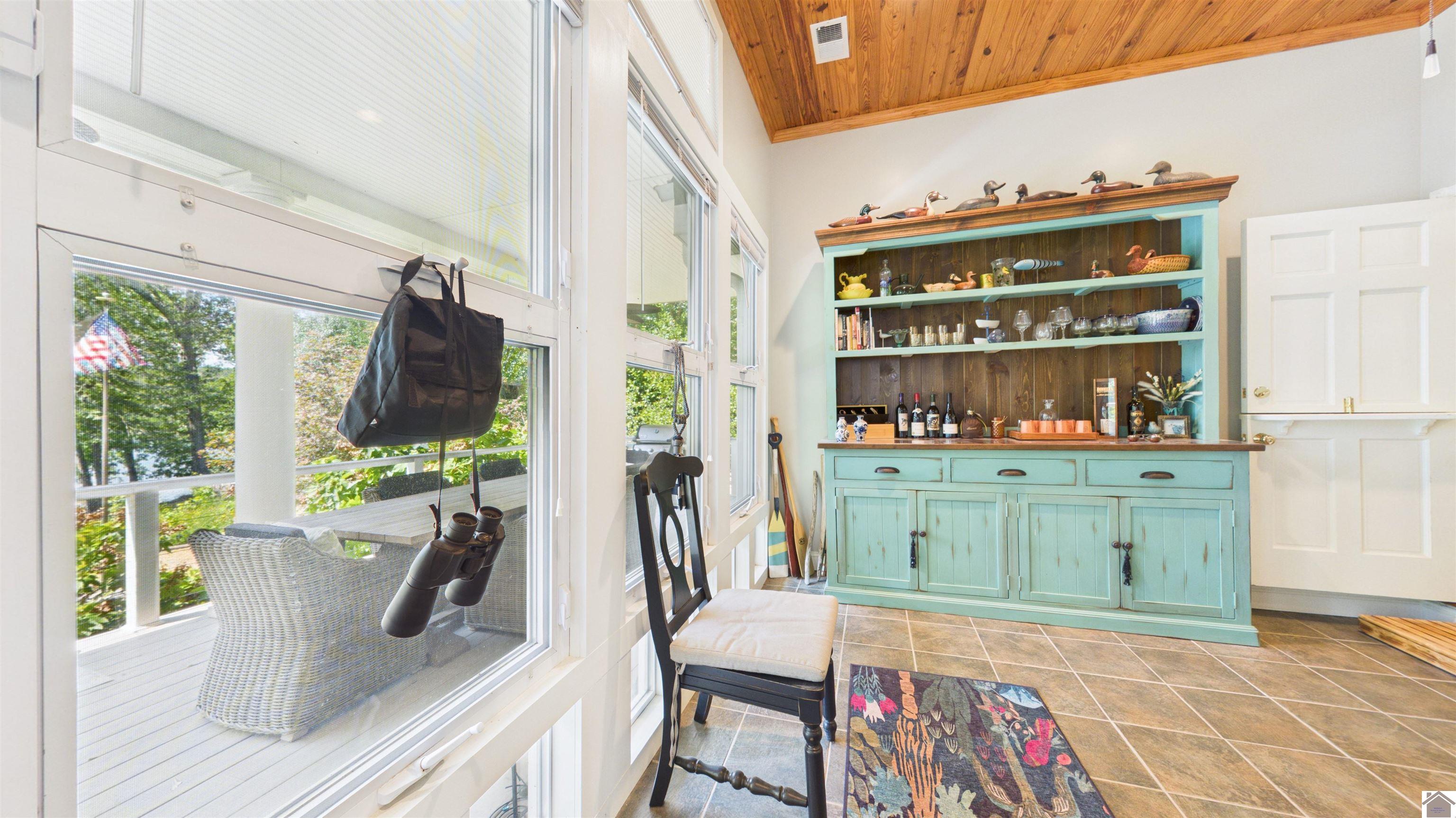 796 Blue Springs Blvd