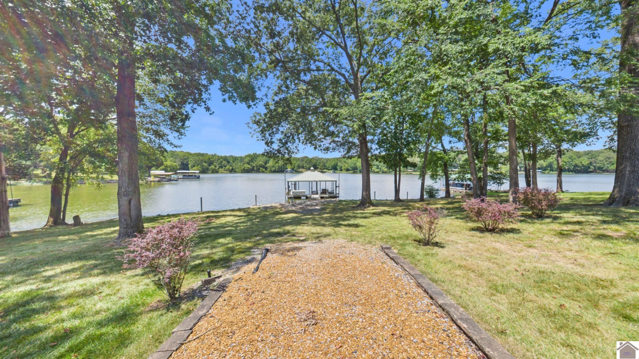 796 Blue Springs Blvd