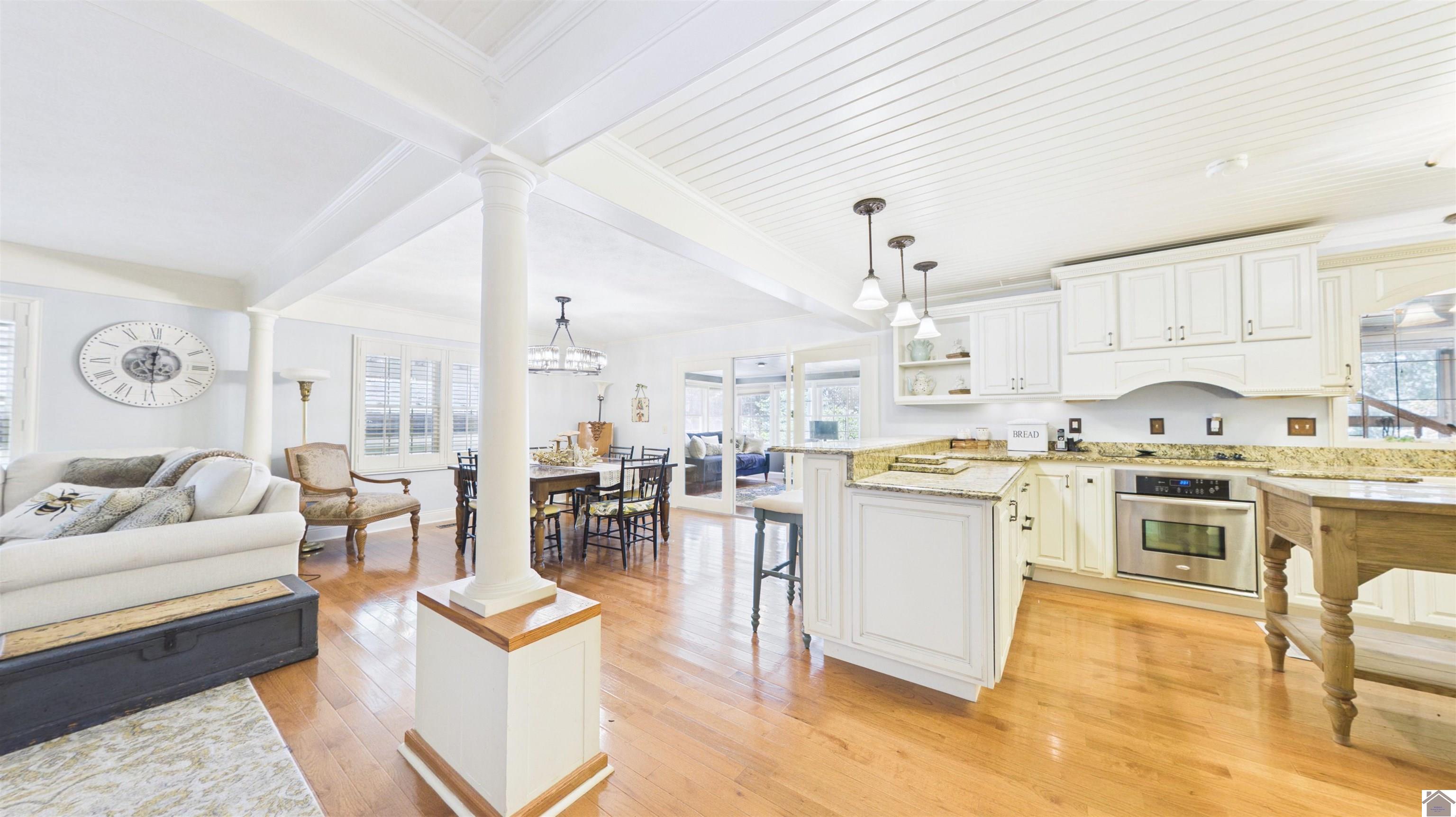 796 Blue Springs Blvd