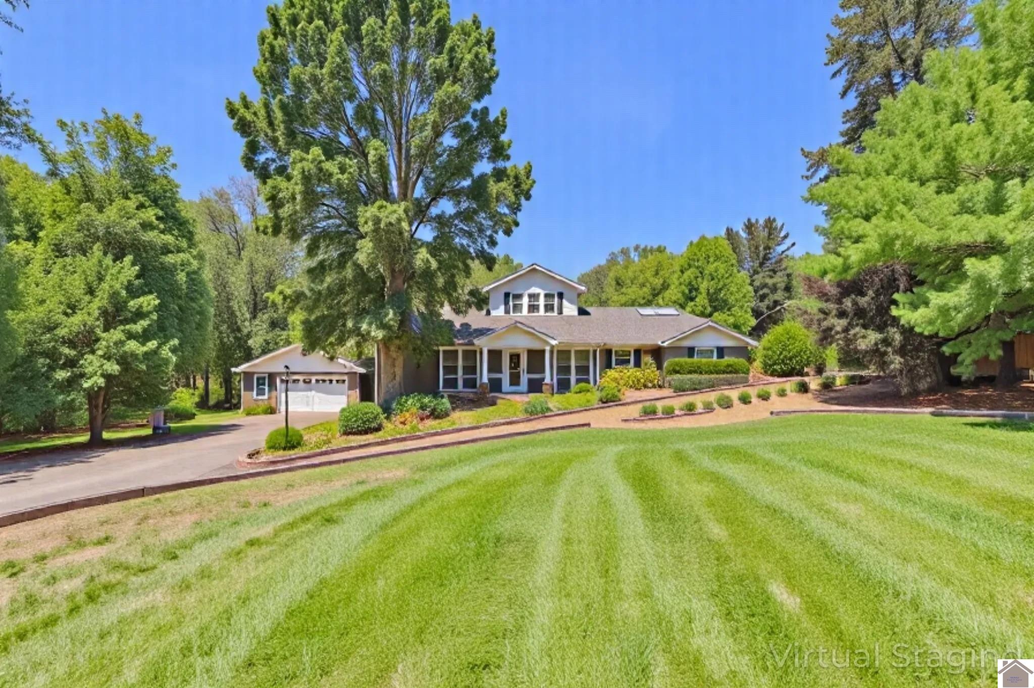 796 Blue Springs Blvd