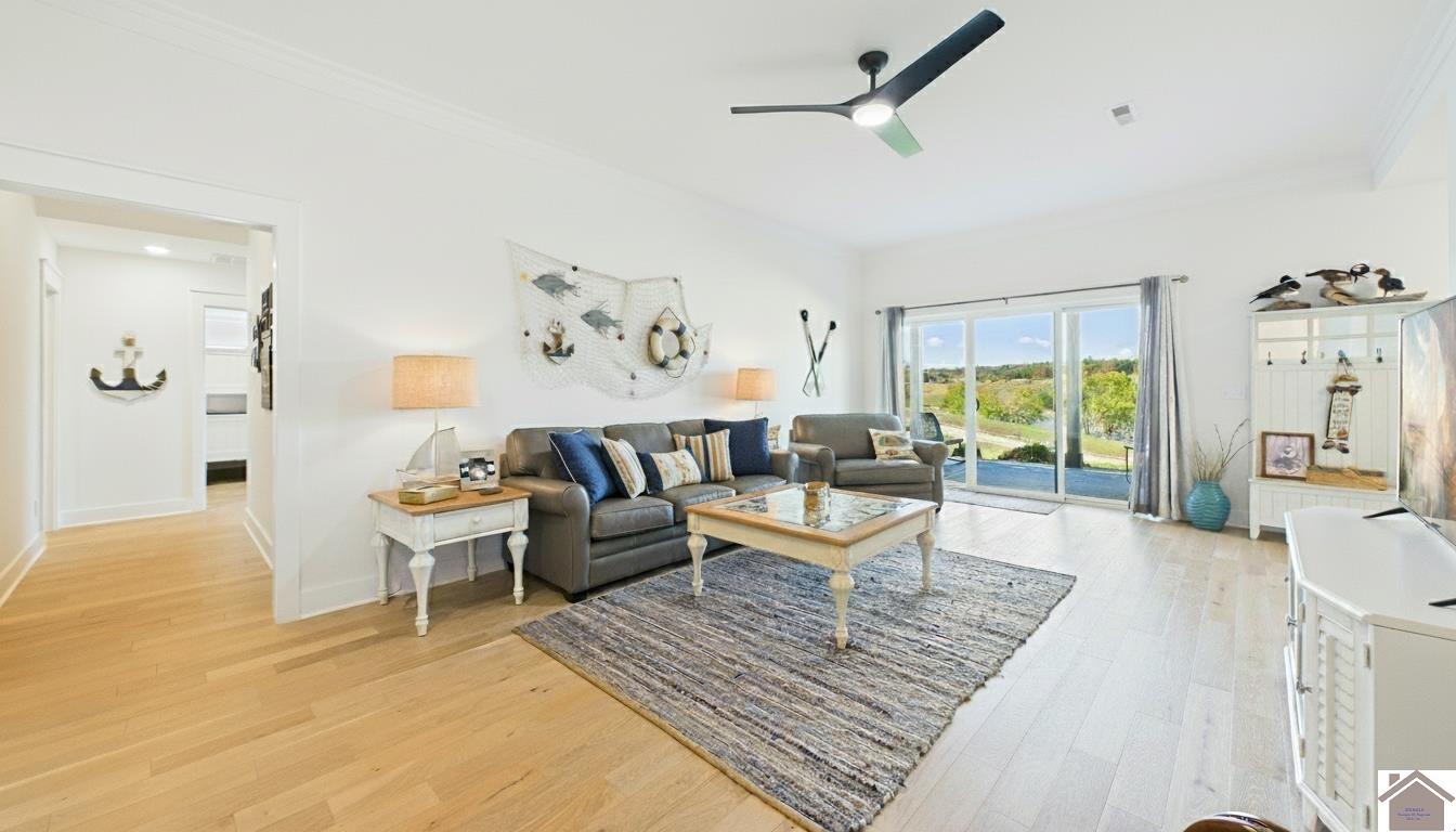 426 Moon Bay Dr