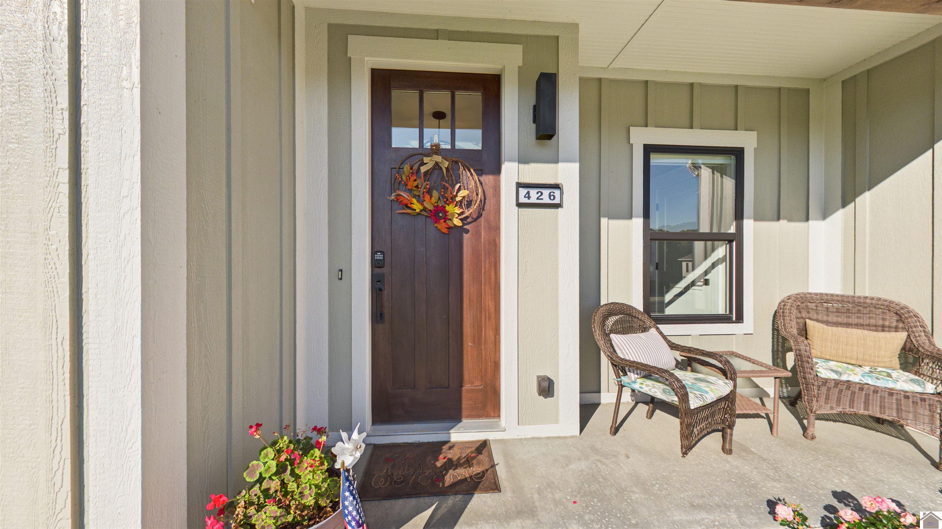 426 Moon Bay Dr