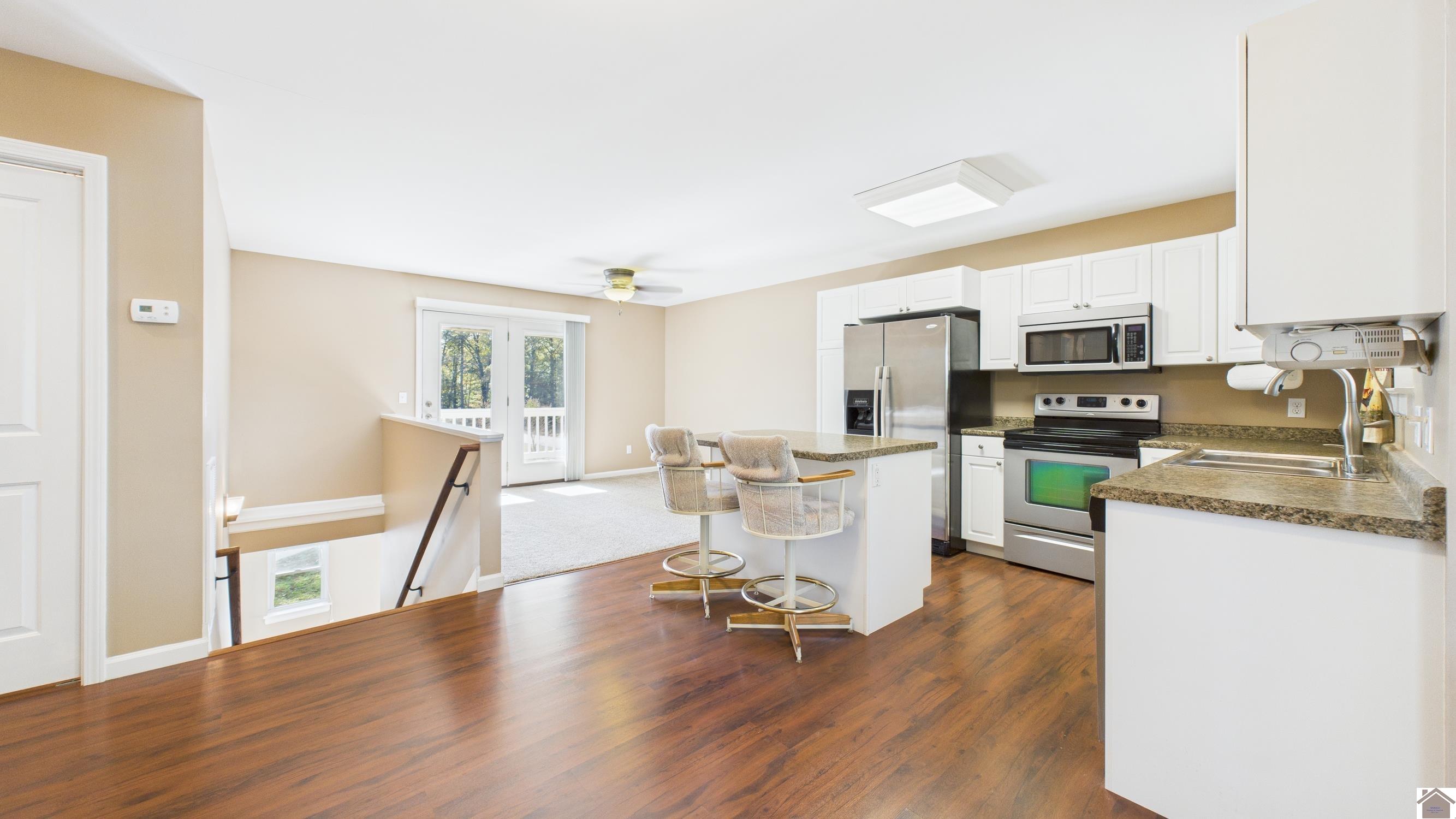 138 DEEPWOOD DRIVE Unit: WESTERN SHORES 111 ~ KENTUCKY LAKE